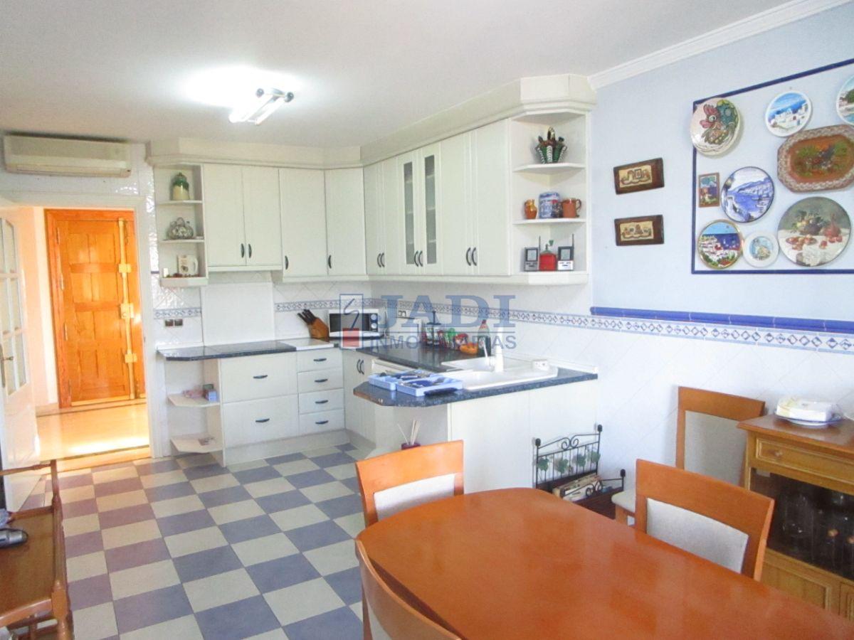 Vendita di chalet in Valdepeñas