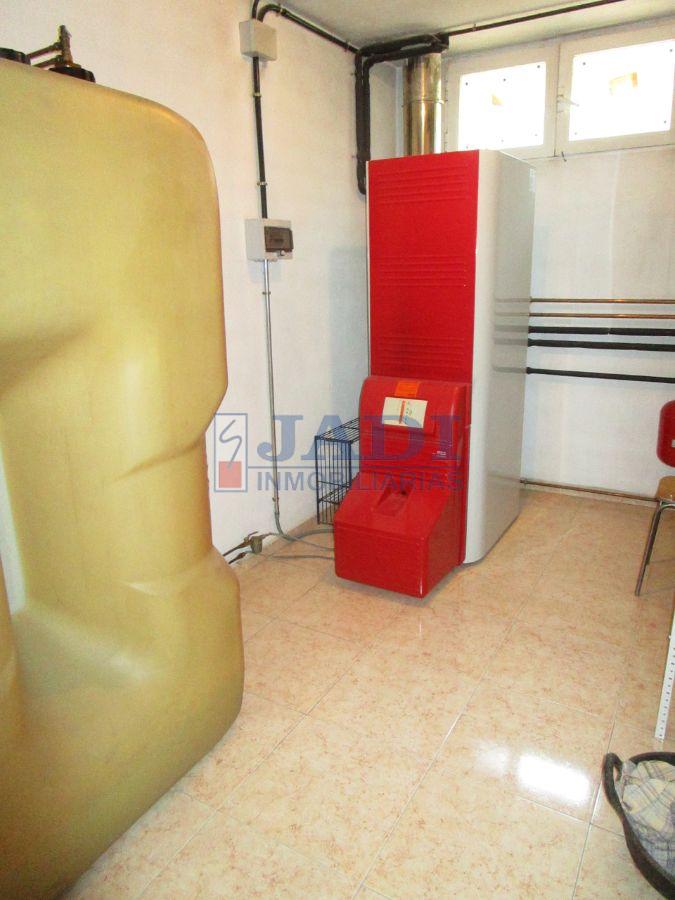 Vendita di chalet in Valdepeñas