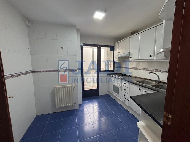 For rent of flat in Valdepeñas