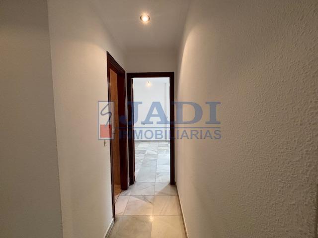 For rent of flat in Valdepeñas