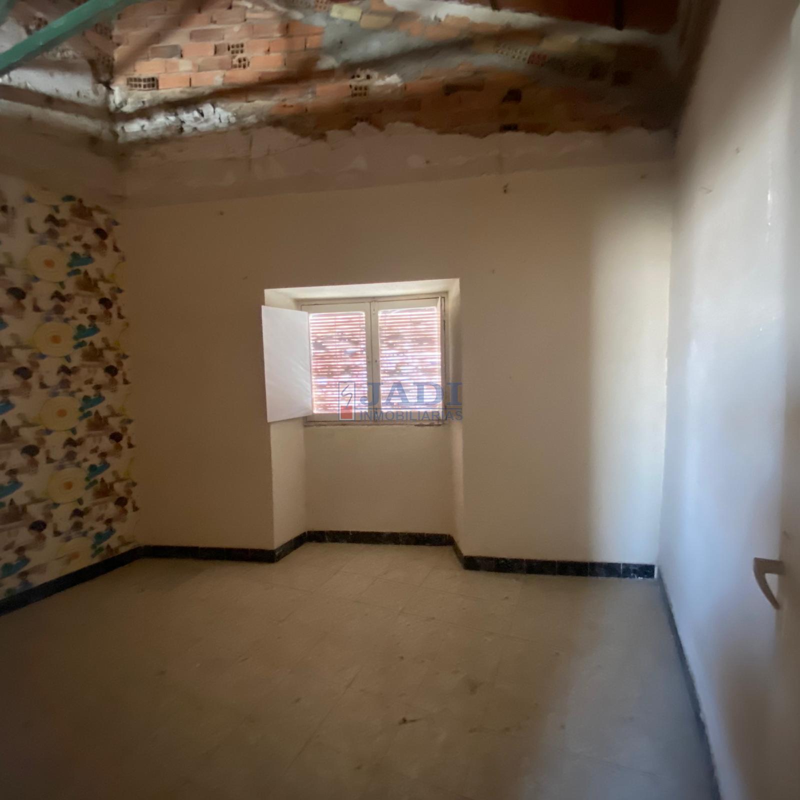 Venta de casa en Valdepeñas