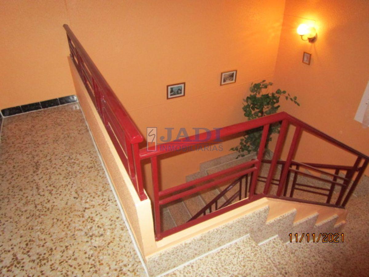 For sale of house in Valdepeñas