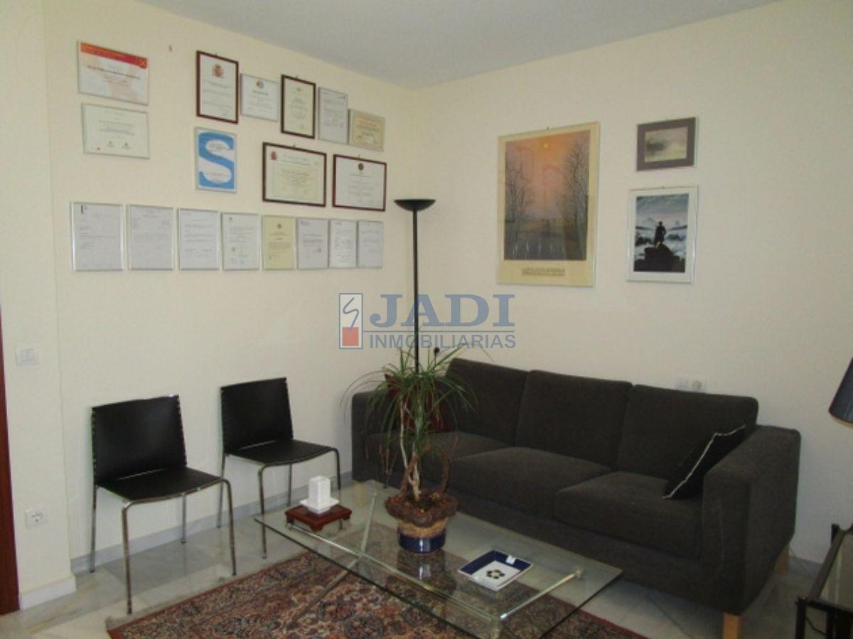 For sale of apartment in Valdepeñas