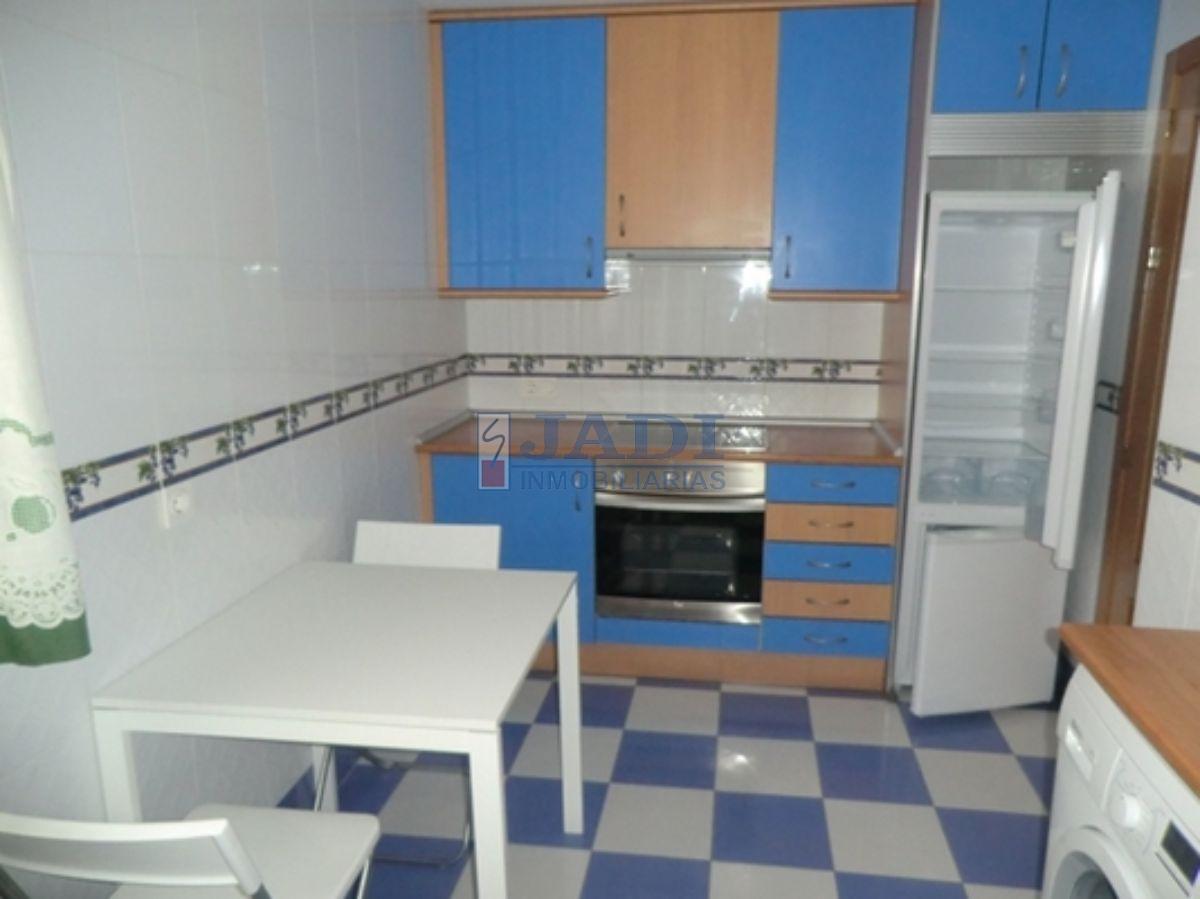 Alquiler de Ático en Valdepeñas