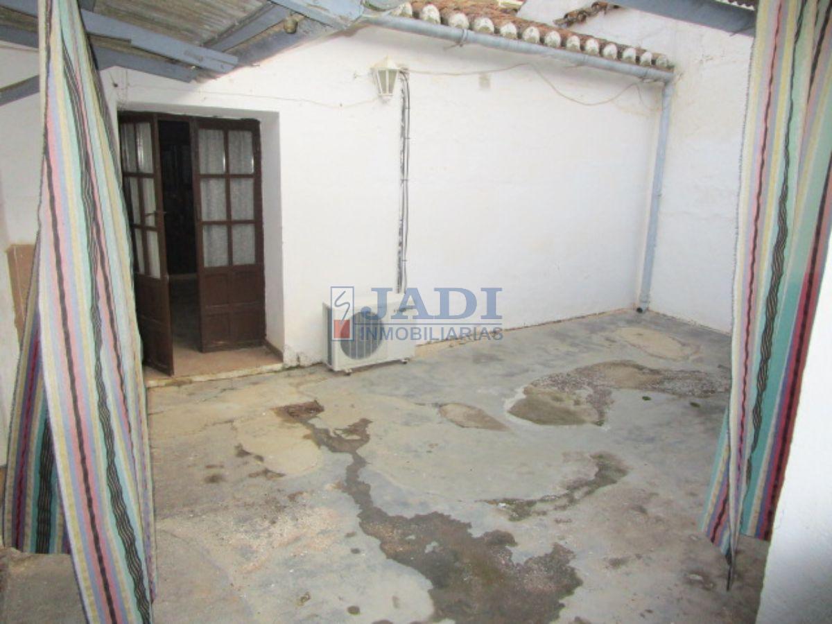 Venta de casa en Valdepeñas