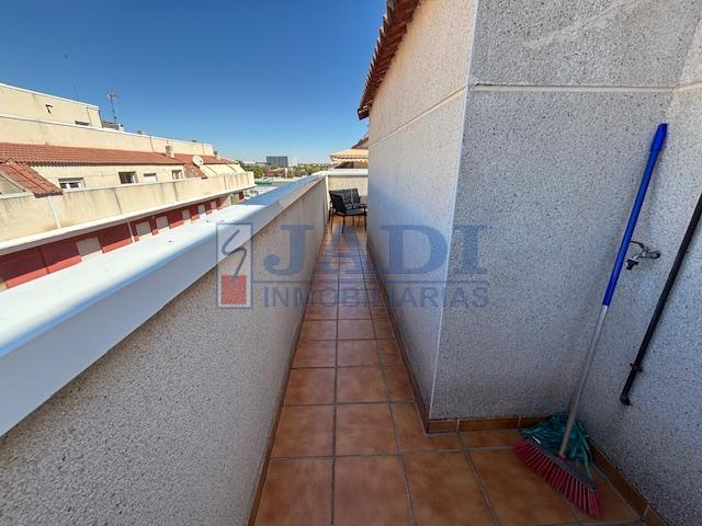 Alquiler de Ático en Valdepeñas