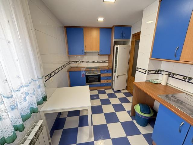 For rent of penthouse in Valdepeñas