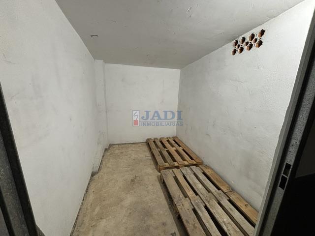 For rent of penthouse in Valdepeñas