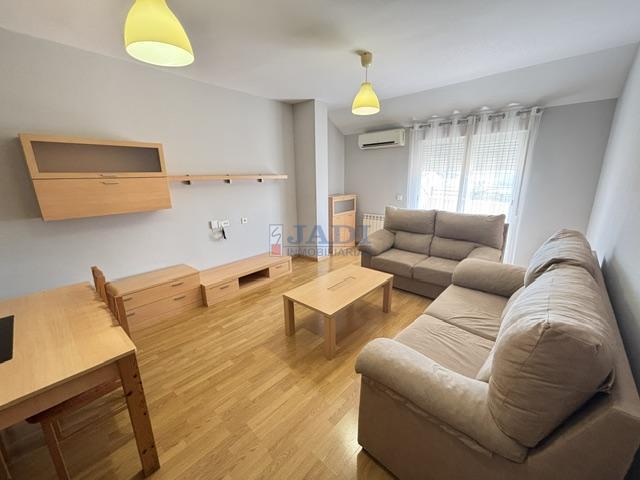 For rent of penthouse in Valdepeñas