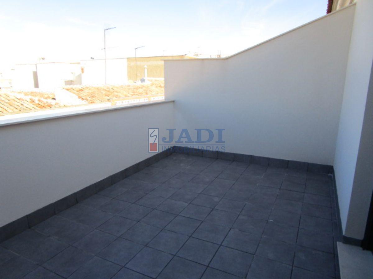 For sale of penthouse in Valdepeñas