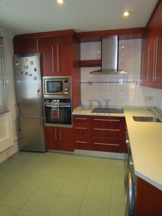 For sale of flat in Valdepeñas