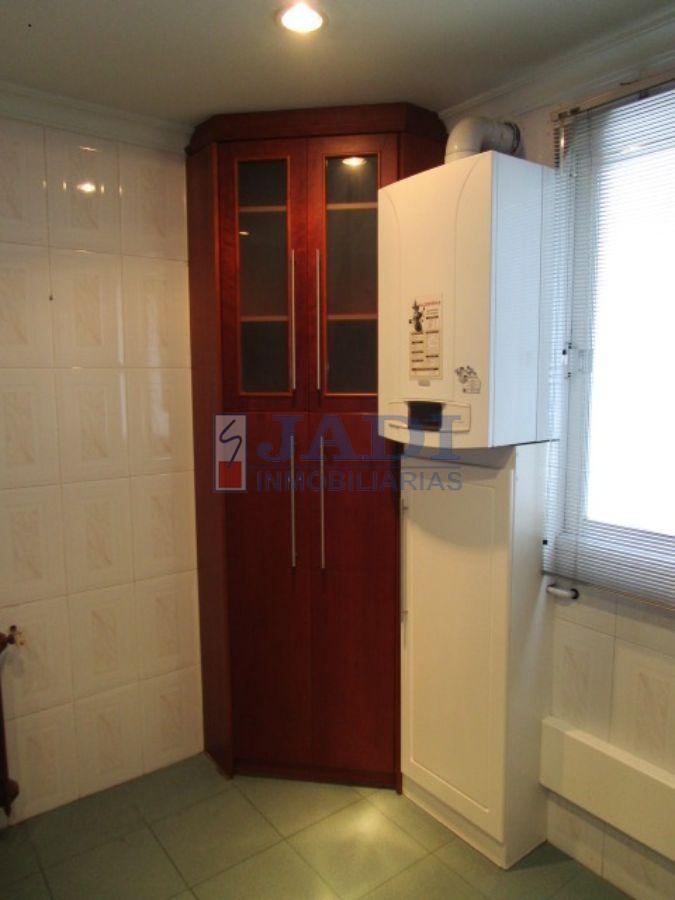 For sale of flat in Valdepeñas