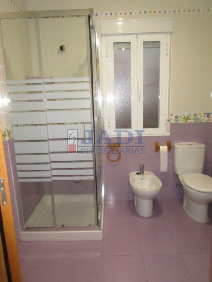 Venta de piso en Valdepeñas