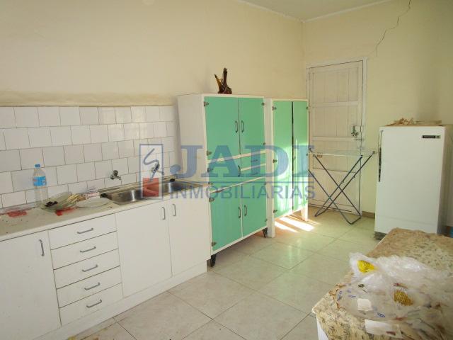 Venta de casa en Valdepeñas