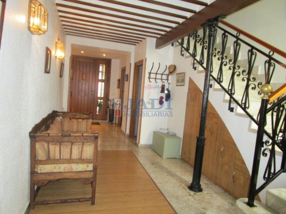 Venta de casa en Valdepeñas