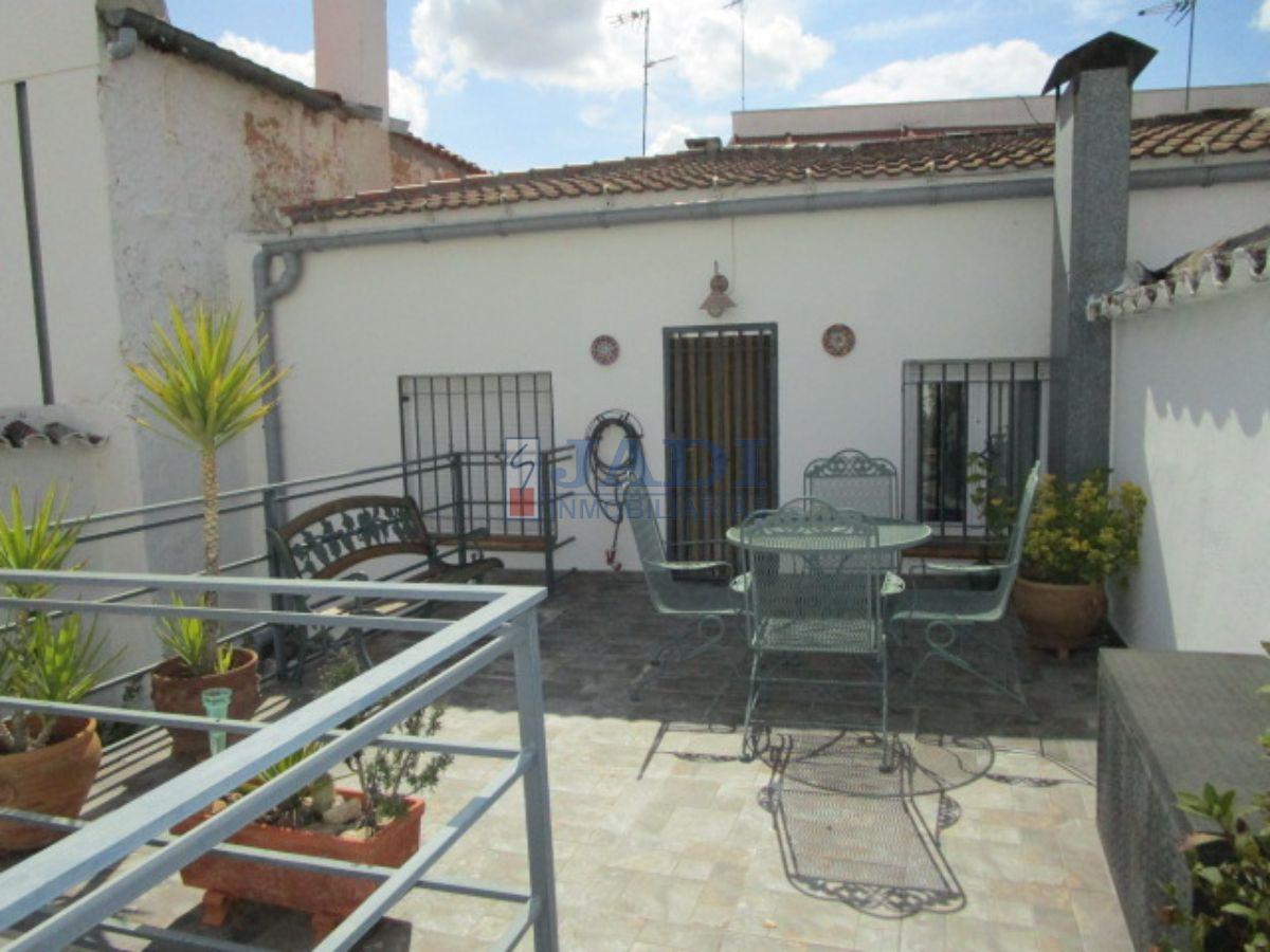 For sale of house in Valdepeñas