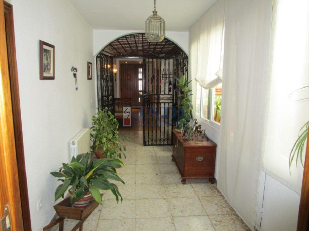 Venta de casa en Valdepeñas