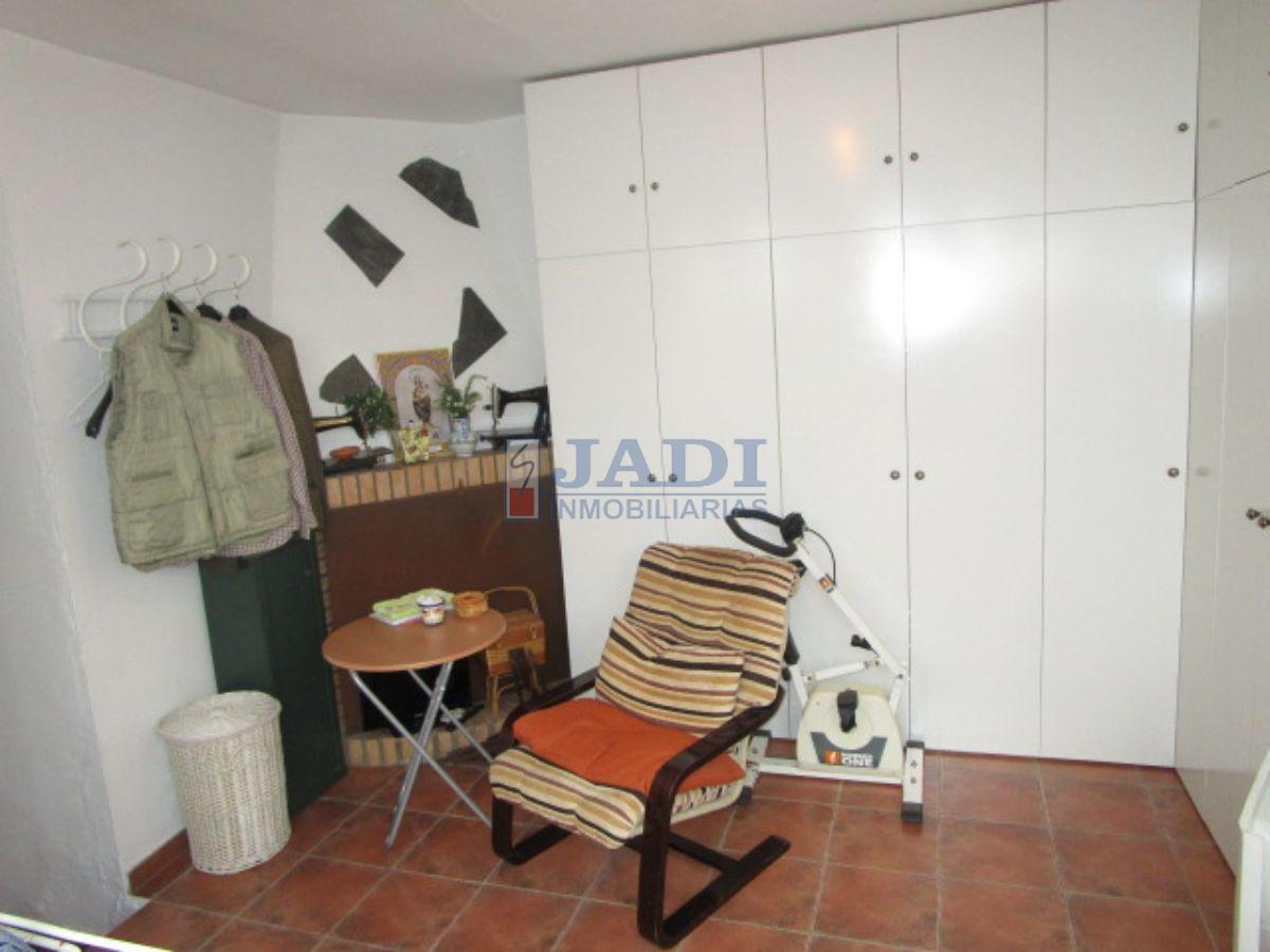 Venta de casa en Valdepeñas