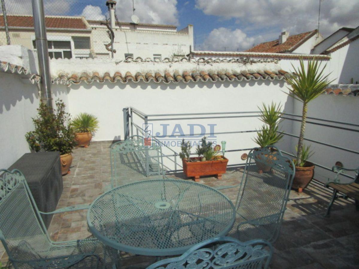 For sale of house in Valdepeñas