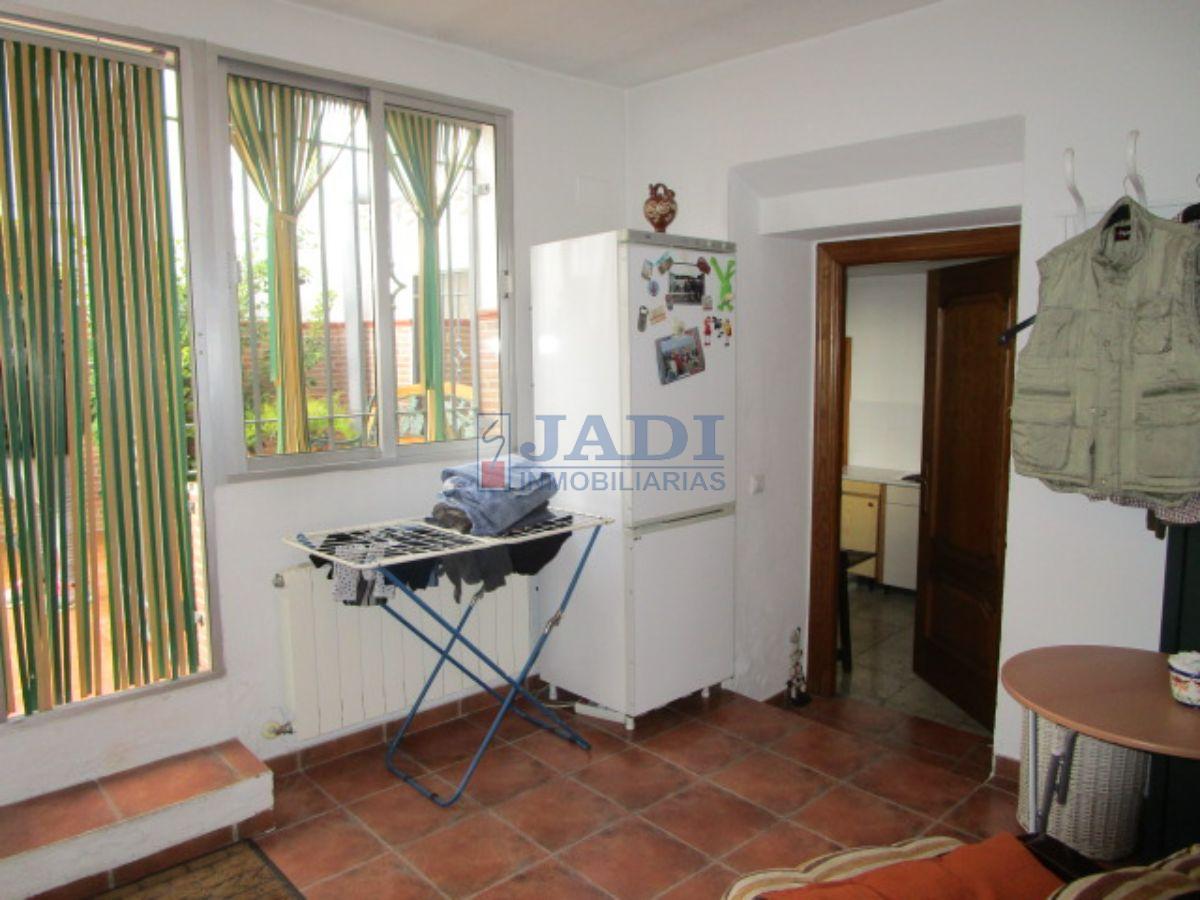 For sale of house in Valdepeñas