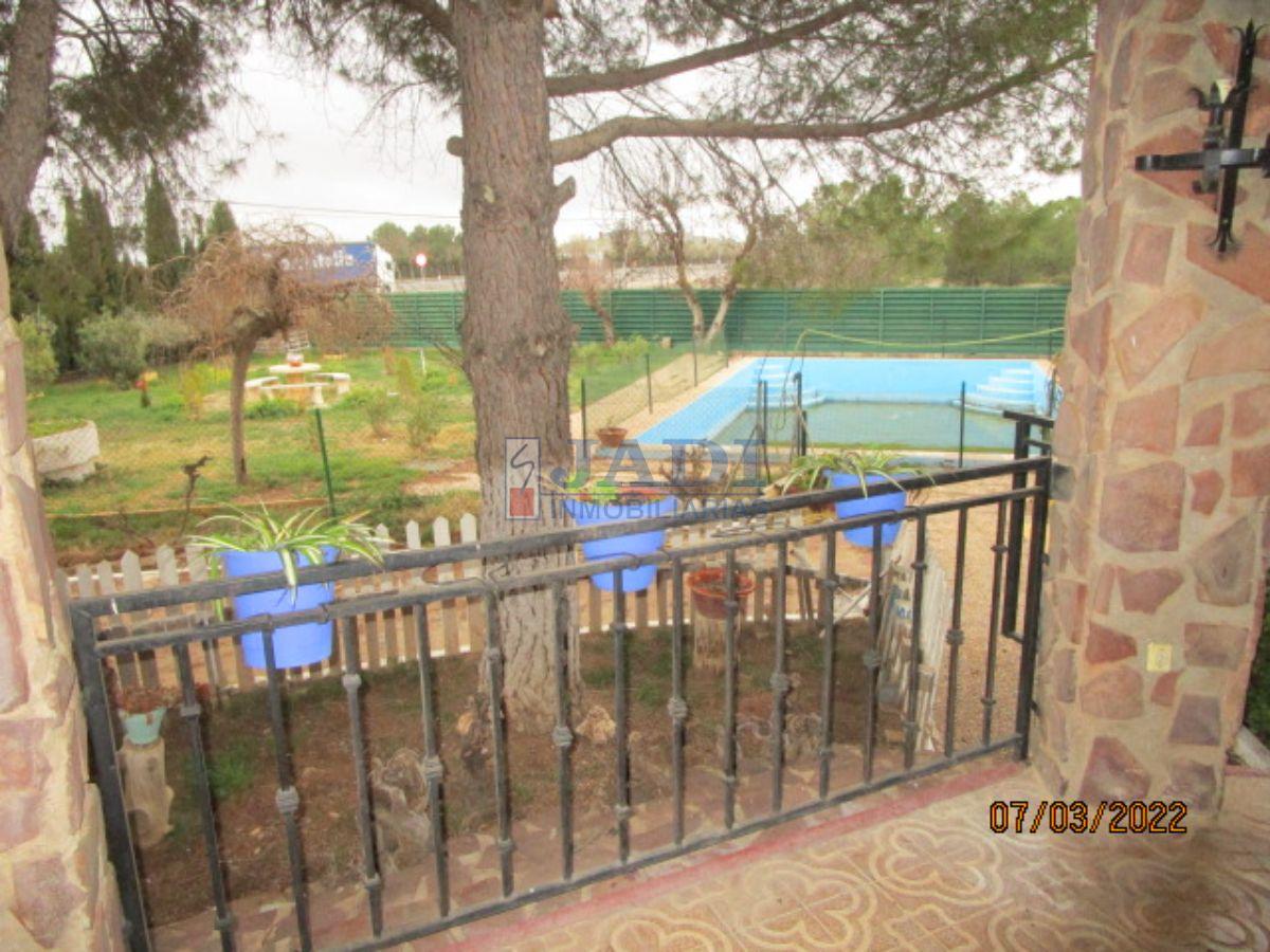 For sale of rural property in Valdepeñas