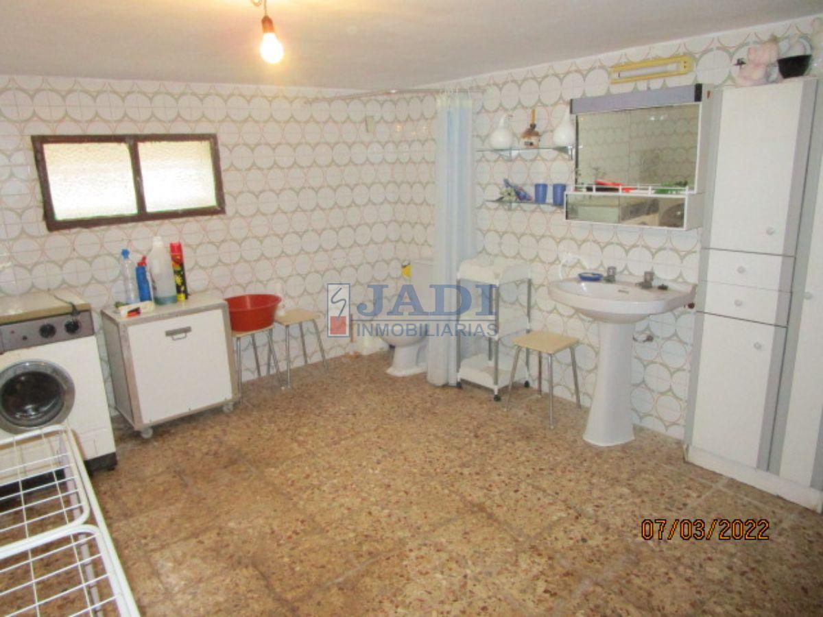 For sale of rural property in Valdepeñas