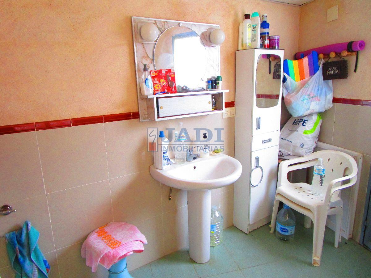 For sale of rural property in Valdepeñas