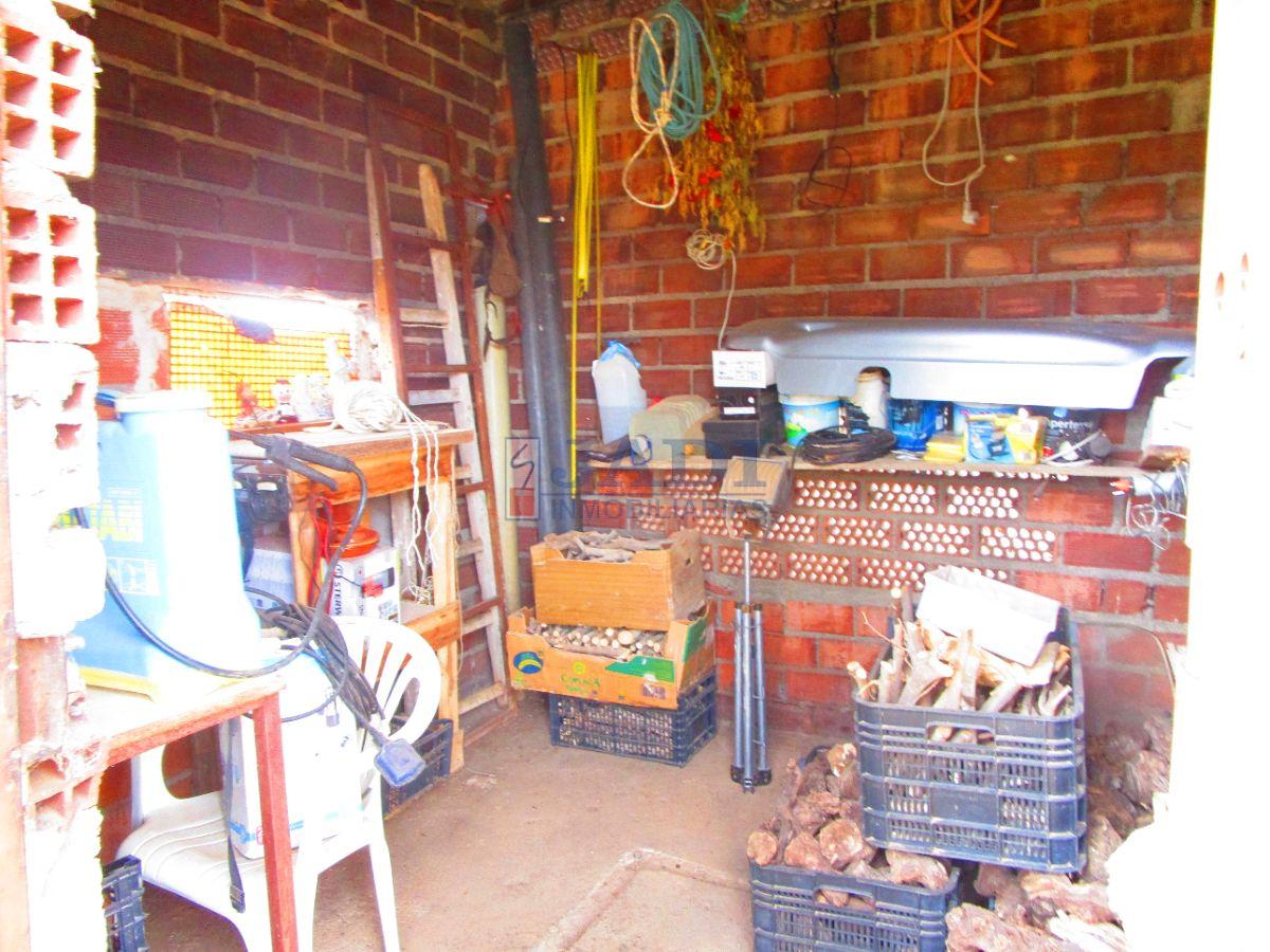 For sale of rural property in Valdepeñas