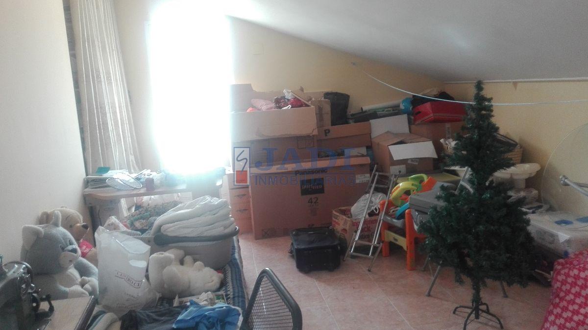 Venta de casa en Valdepeñas