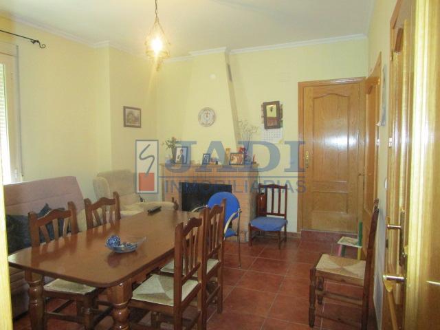 For sale of house in Valdepeñas