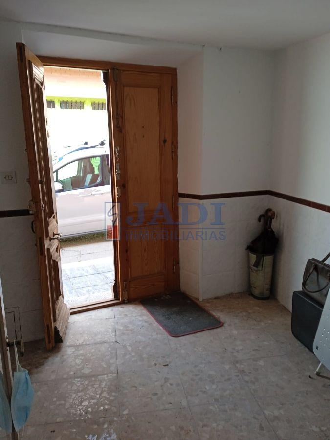 Venta de casa en Valdepeñas