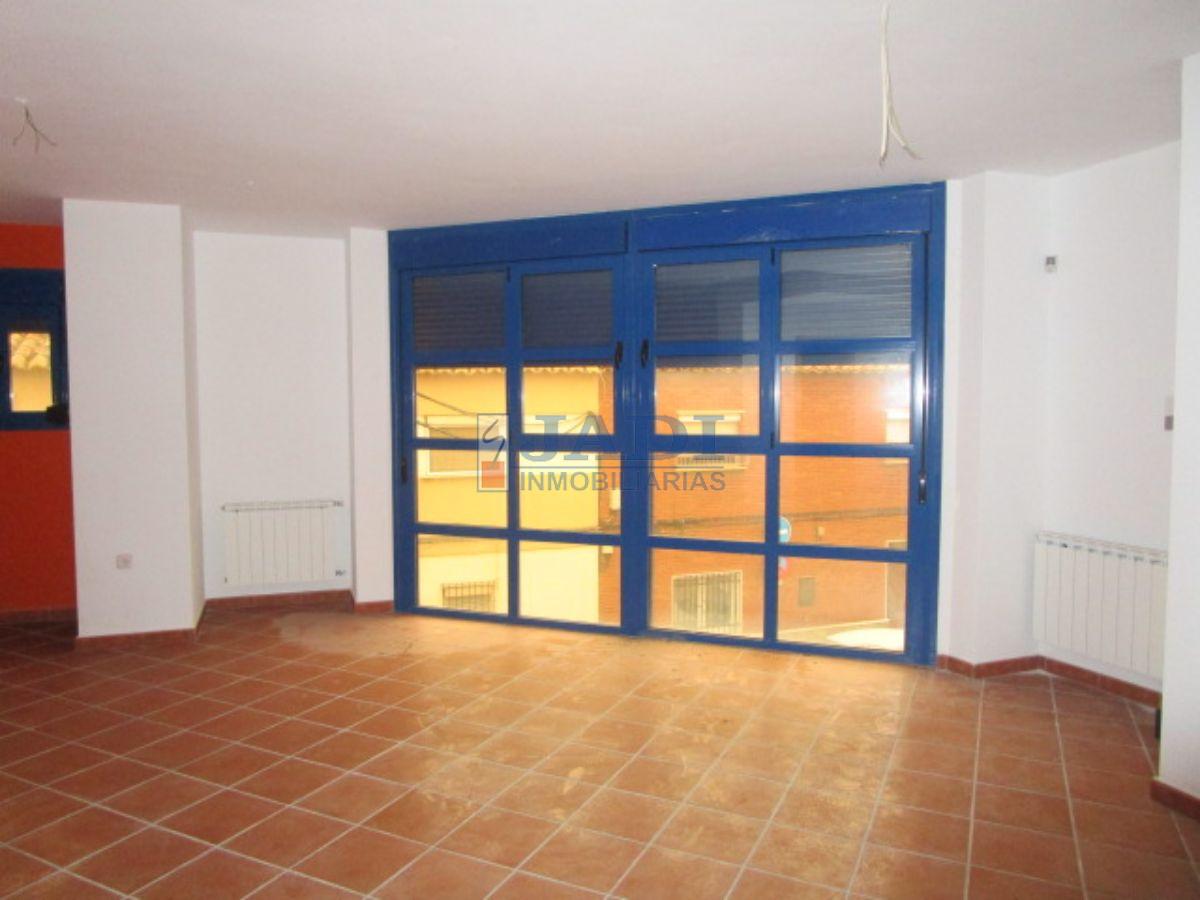 For sale of flat in Valdepeñas