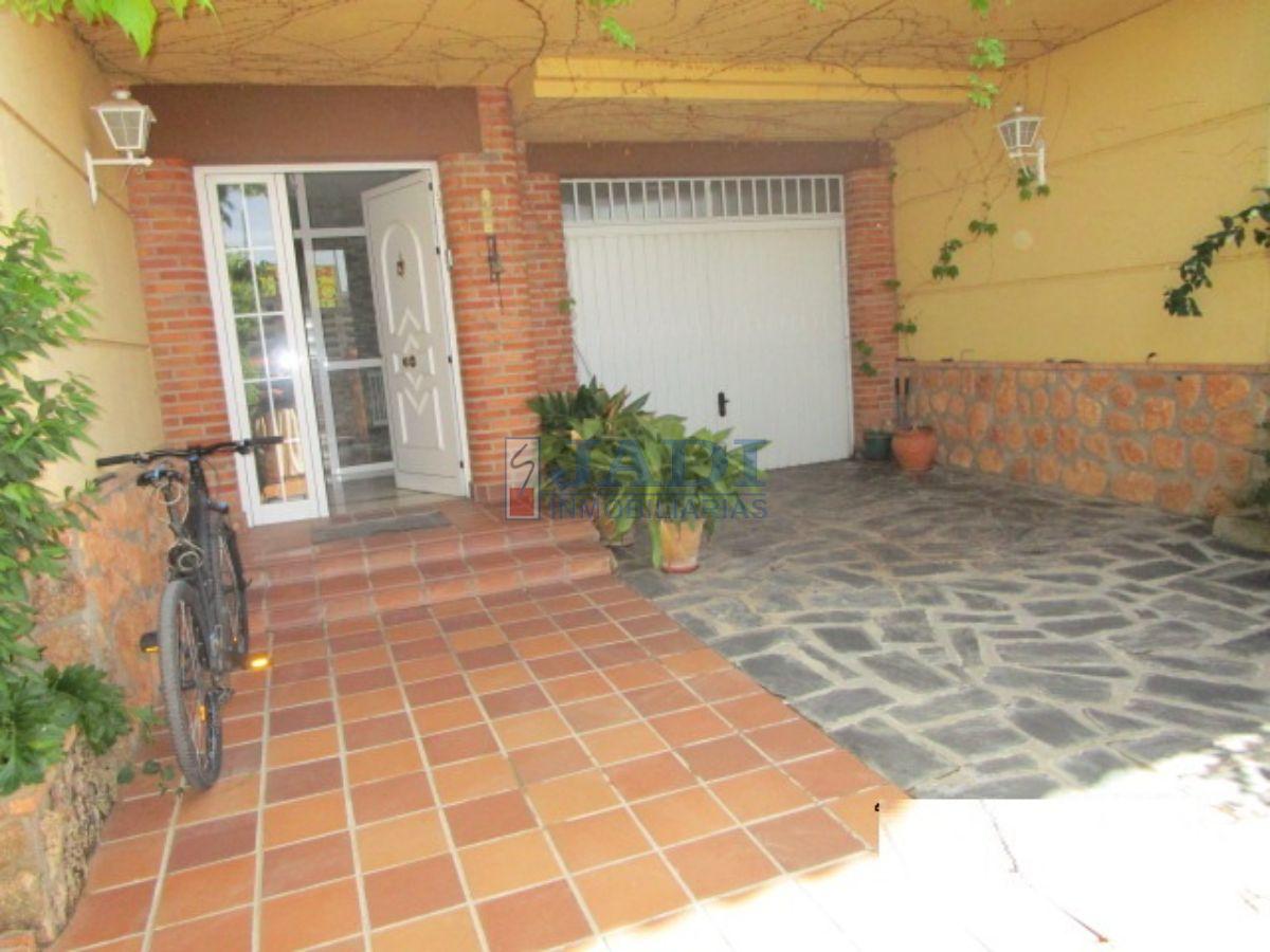 For sale of house in Valdepeñas
