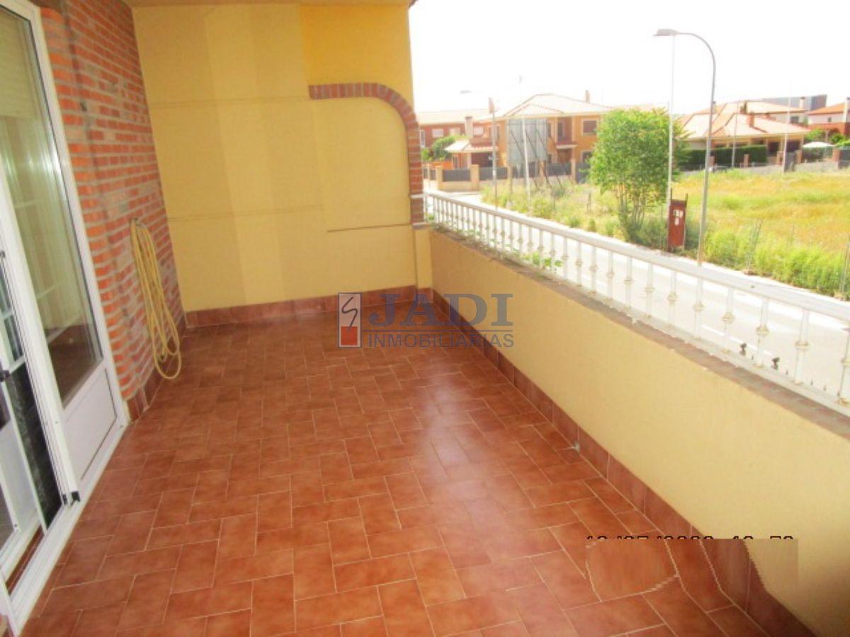 For sale of house in Valdepeñas