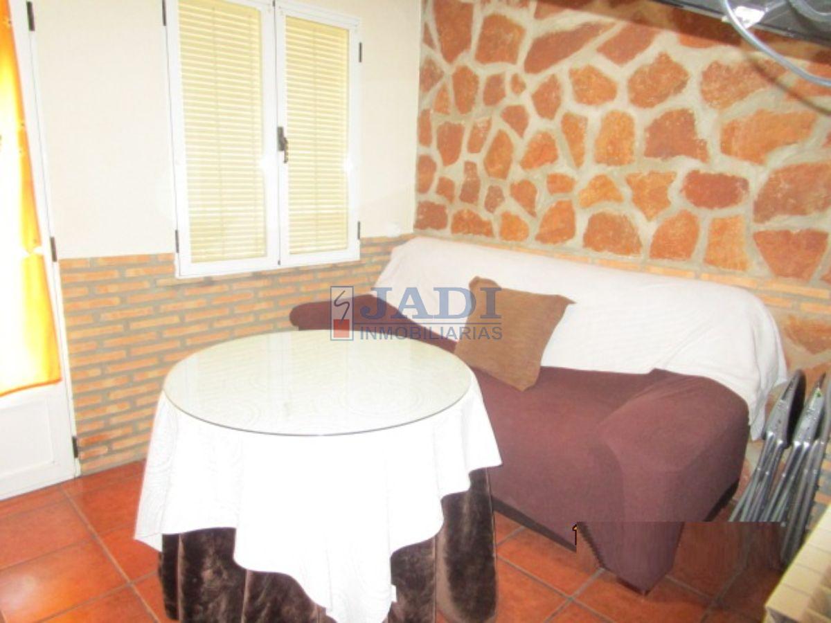 For sale of house in Valdepeñas