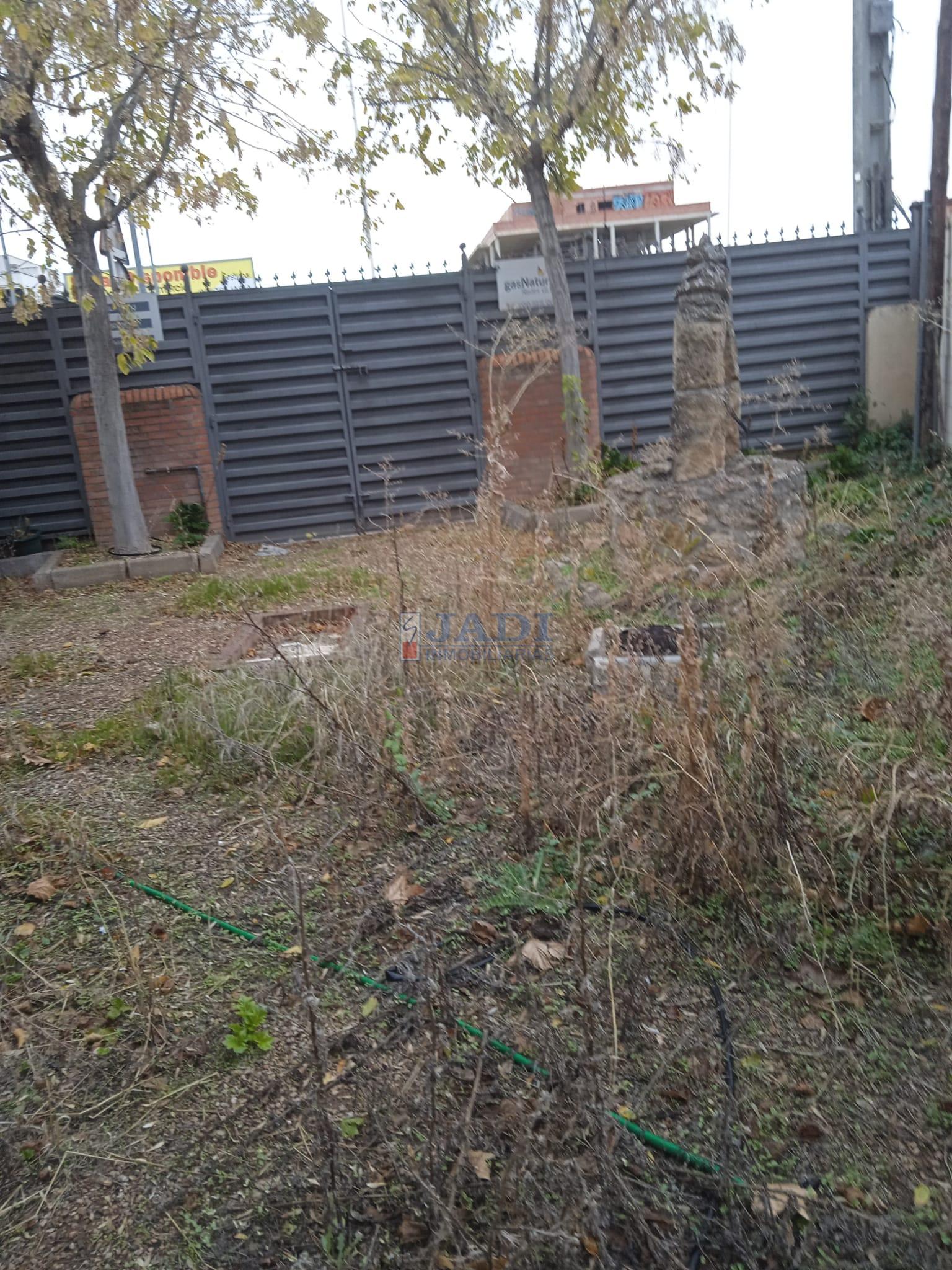 For sale of house in Valdepeñas