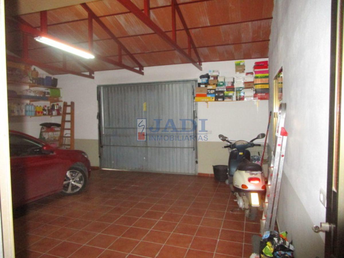 Venta de chalet en Valdepeñas