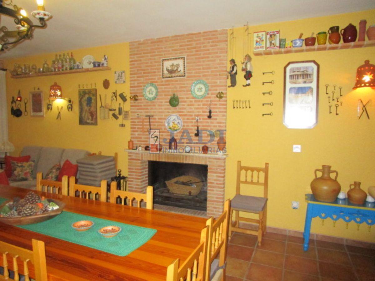 Venta de chalet en Valdepeñas