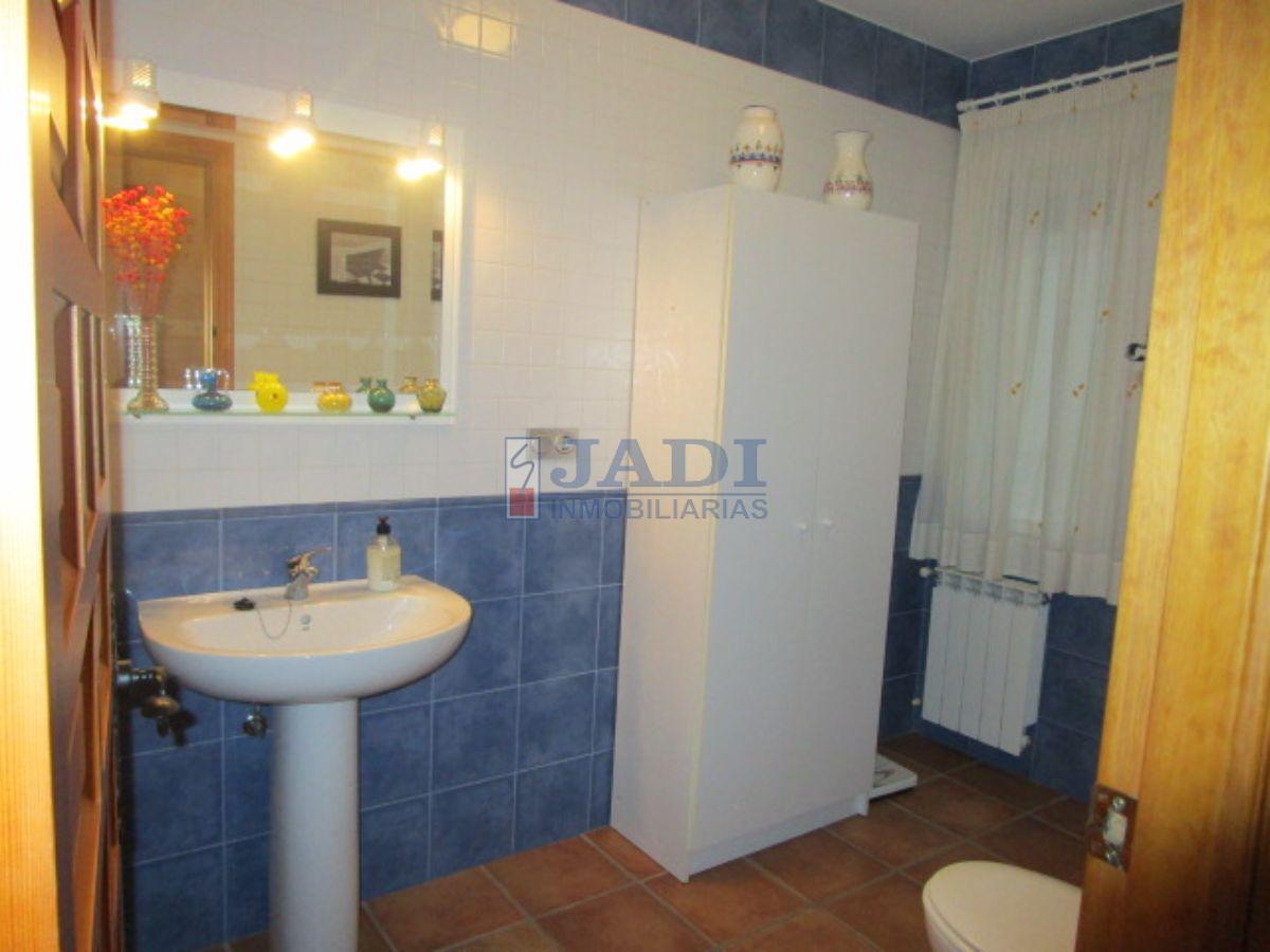 Venta de chalet en Valdepeñas