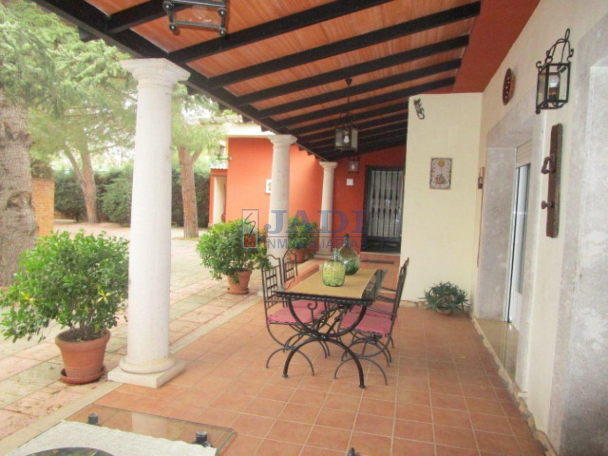 For sale of chalet in Valdepeñas