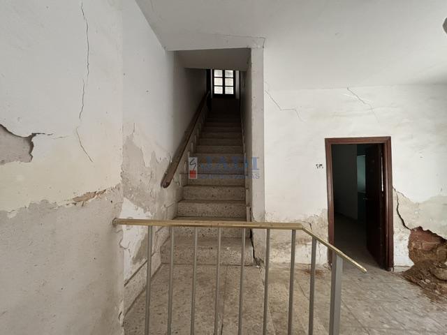 Venta de casa en Valdepeñas