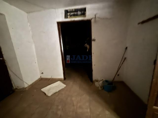 Venta de casa en Valdepeñas