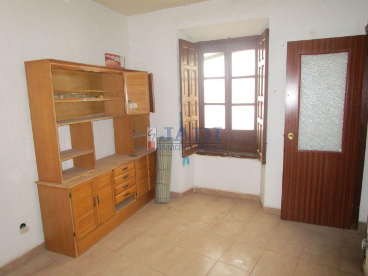 Venta de casa en Valdepeñas