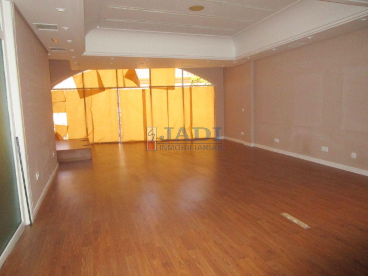 For rent of office in Valdepeñas