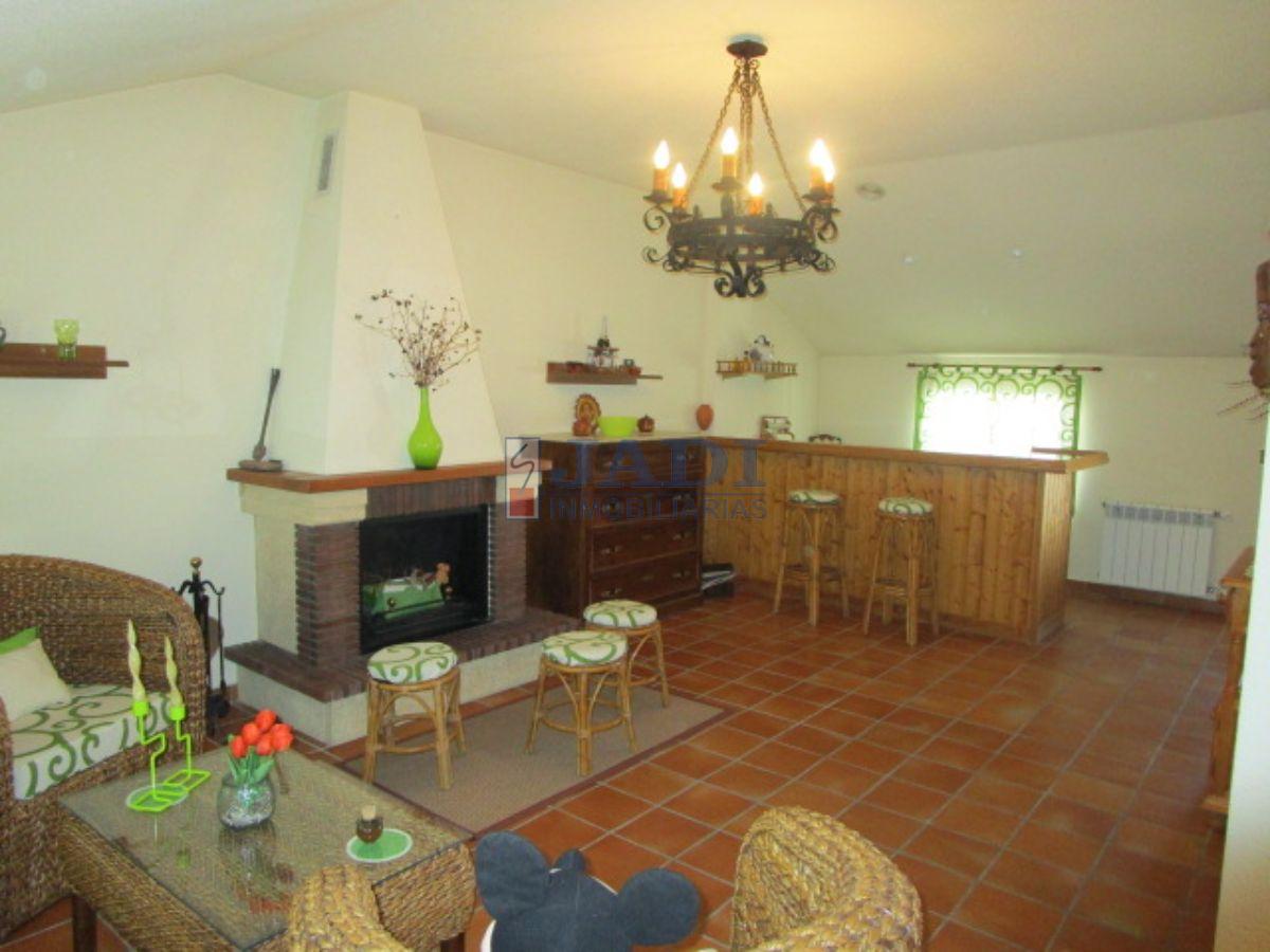 For sale of house in Valdepeñas