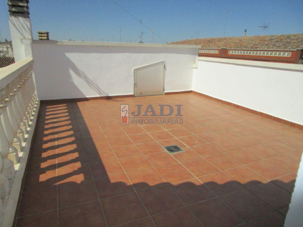 Venta de casa en Valdepeñas