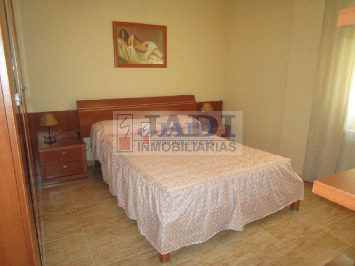 For rent of flat in Valdepeñas
