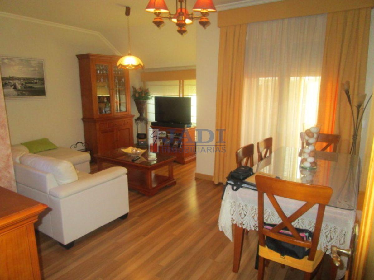 For sale of penthouse in Valdepeñas