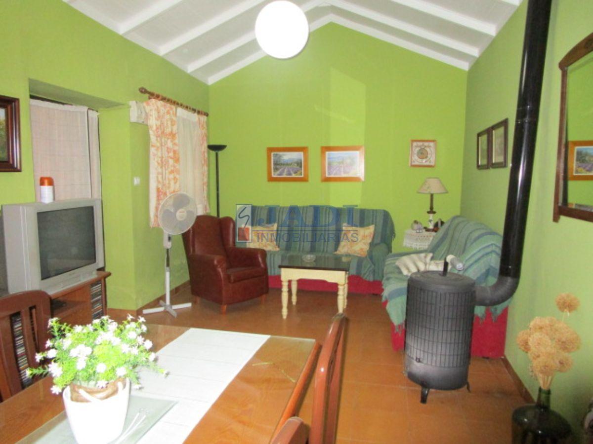 For sale of house in Almuradiel