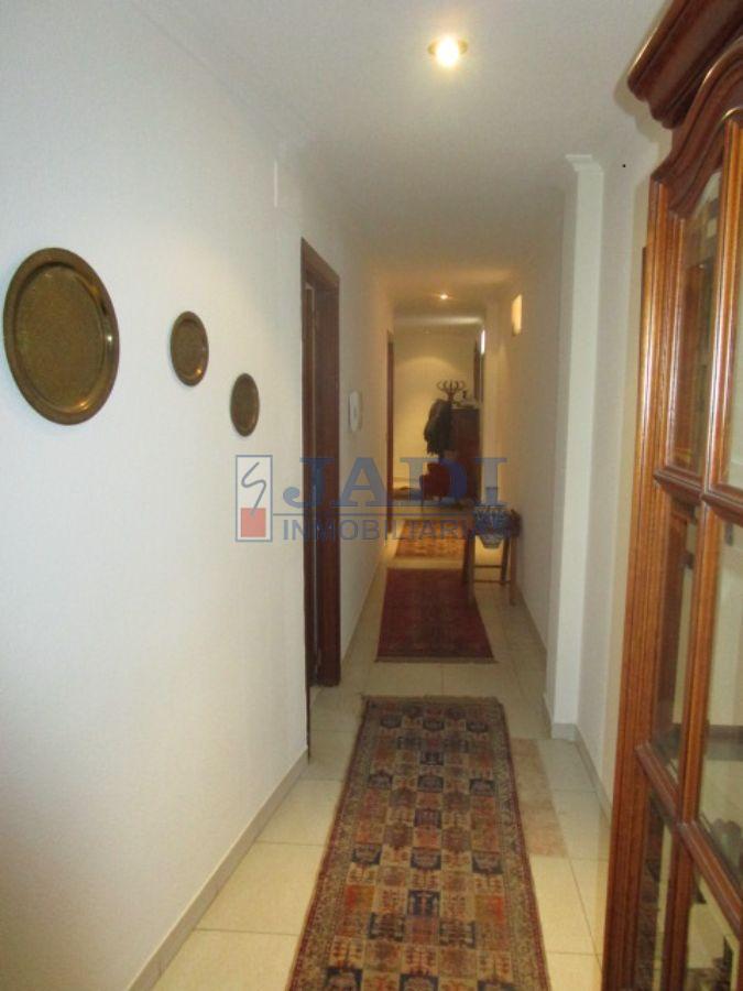 For sale of flat in Valdepeñas